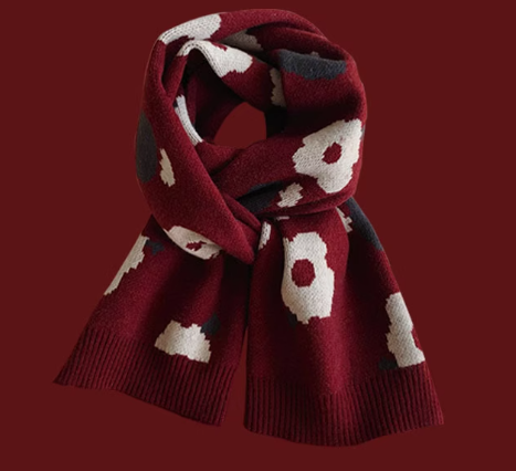 YVONLI Lucky button Red scarf