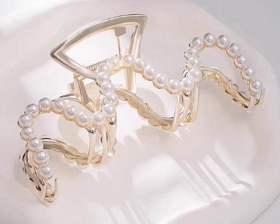 MOGALIO Shark hair clip